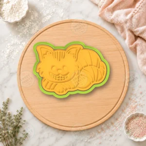 Alice In Wonderland Cheshire Cat Cookie Cutter & Stamp