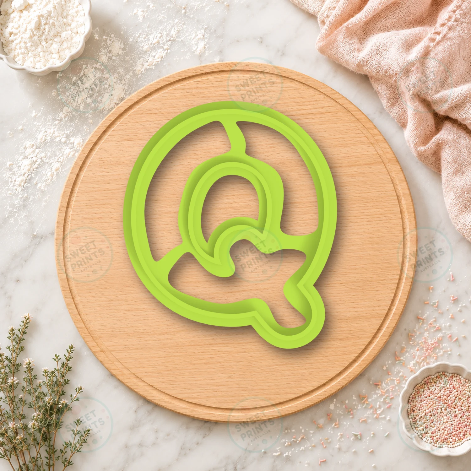 Q Cookie Cutter cookie cutter