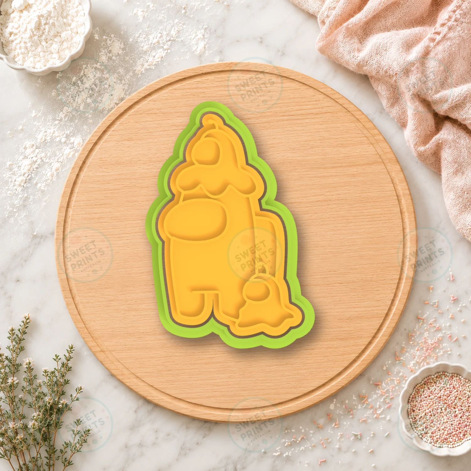 Among Us Santa Hat Bauble Cookie Cutter & Stamp cookie cutter