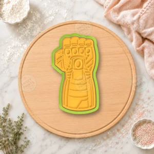 Avengers Infinity Gauntlet Cookie Cutter & Stamp