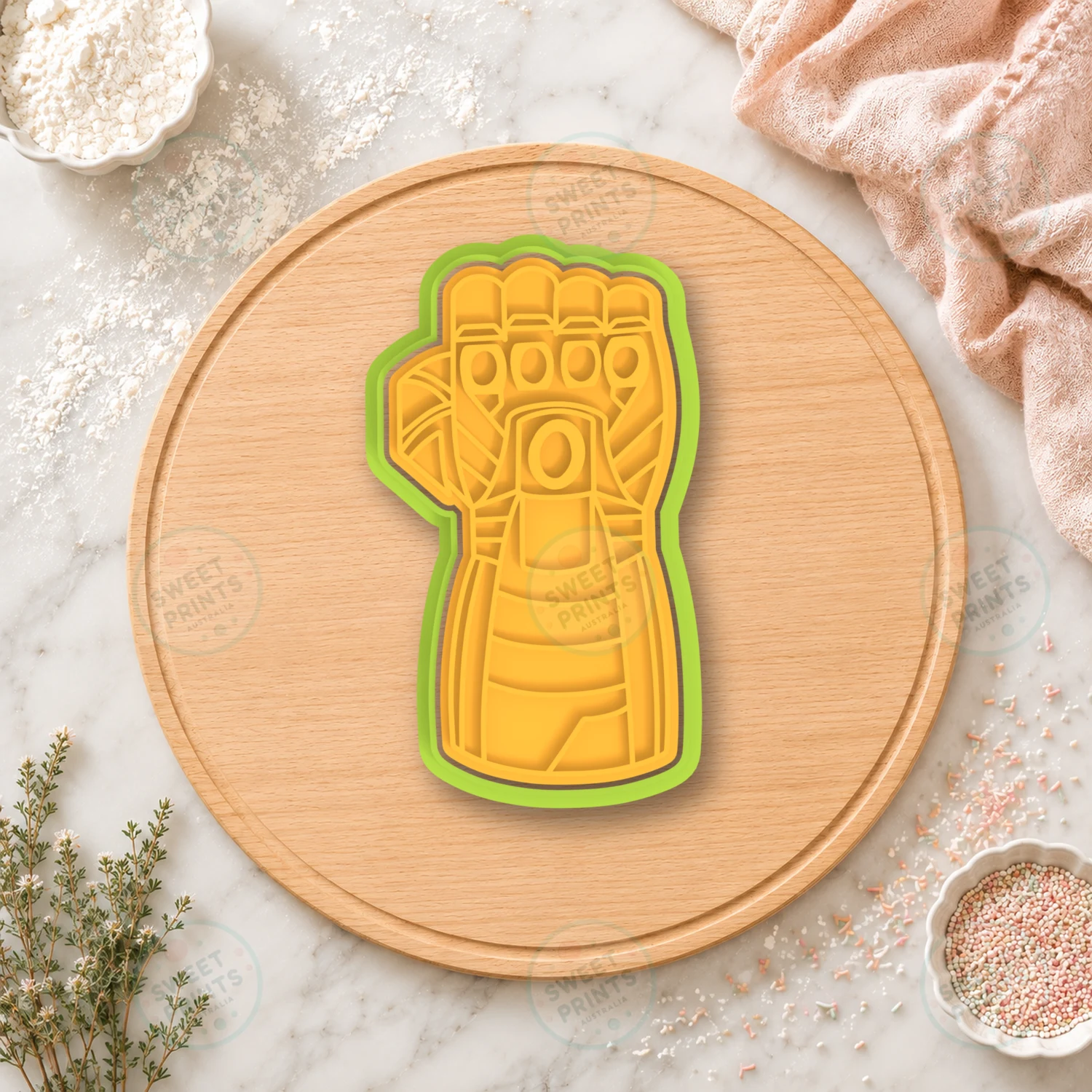 Avengers Infinity Gauntlet Cookie Cutter & Stamp cookie cutter