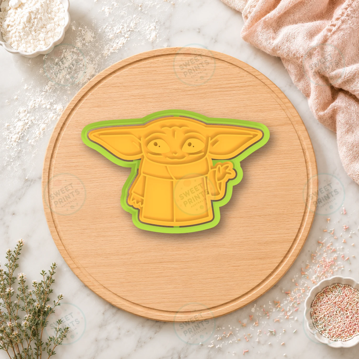 Baby Yoda Waving Cookie Cutter & Stamp cookie cutter