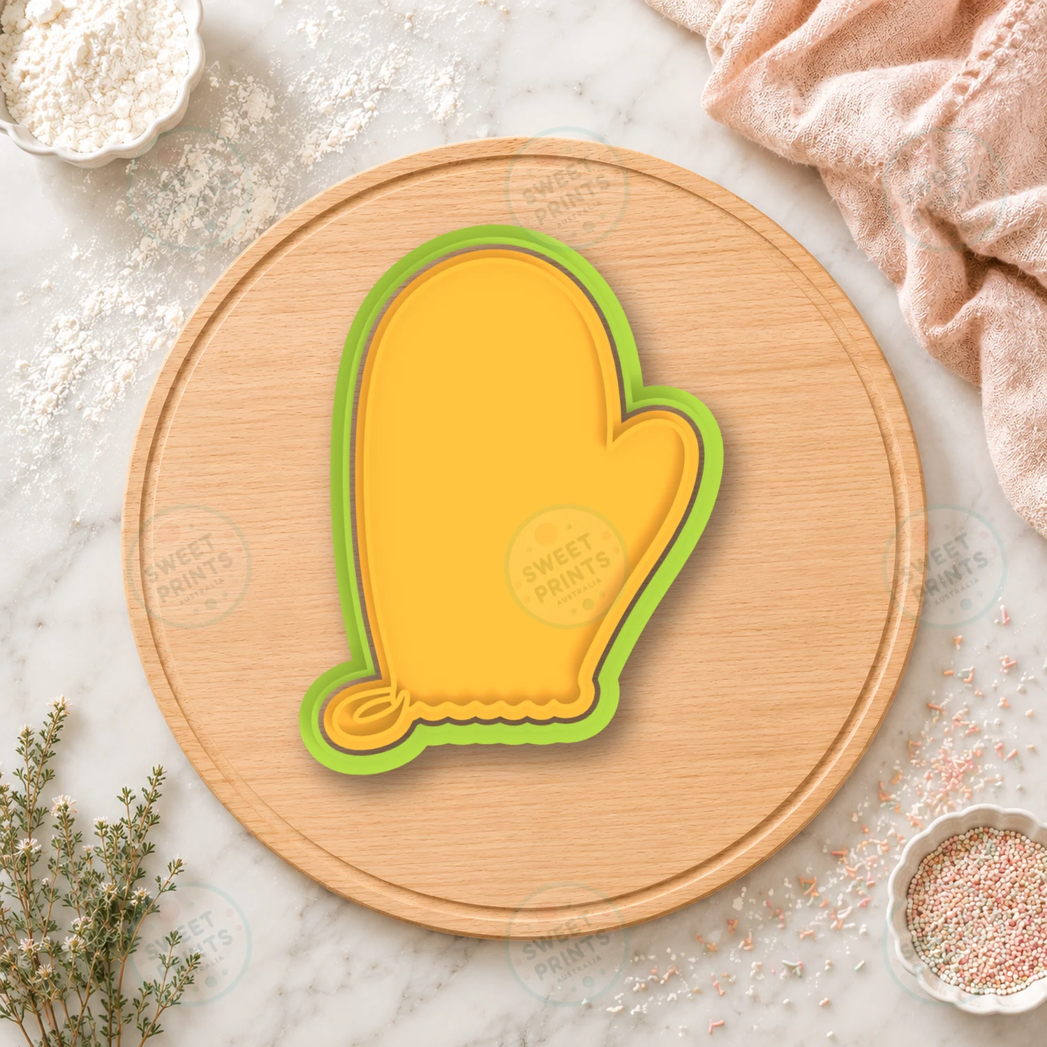 Baking Oven Mitt Cookie Cutter & Stamp cookie cutter