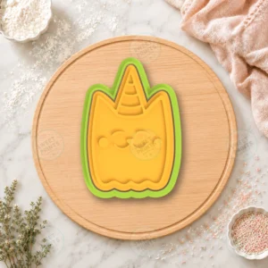 Cat in a Cap Cookie Cutter & Stamp
