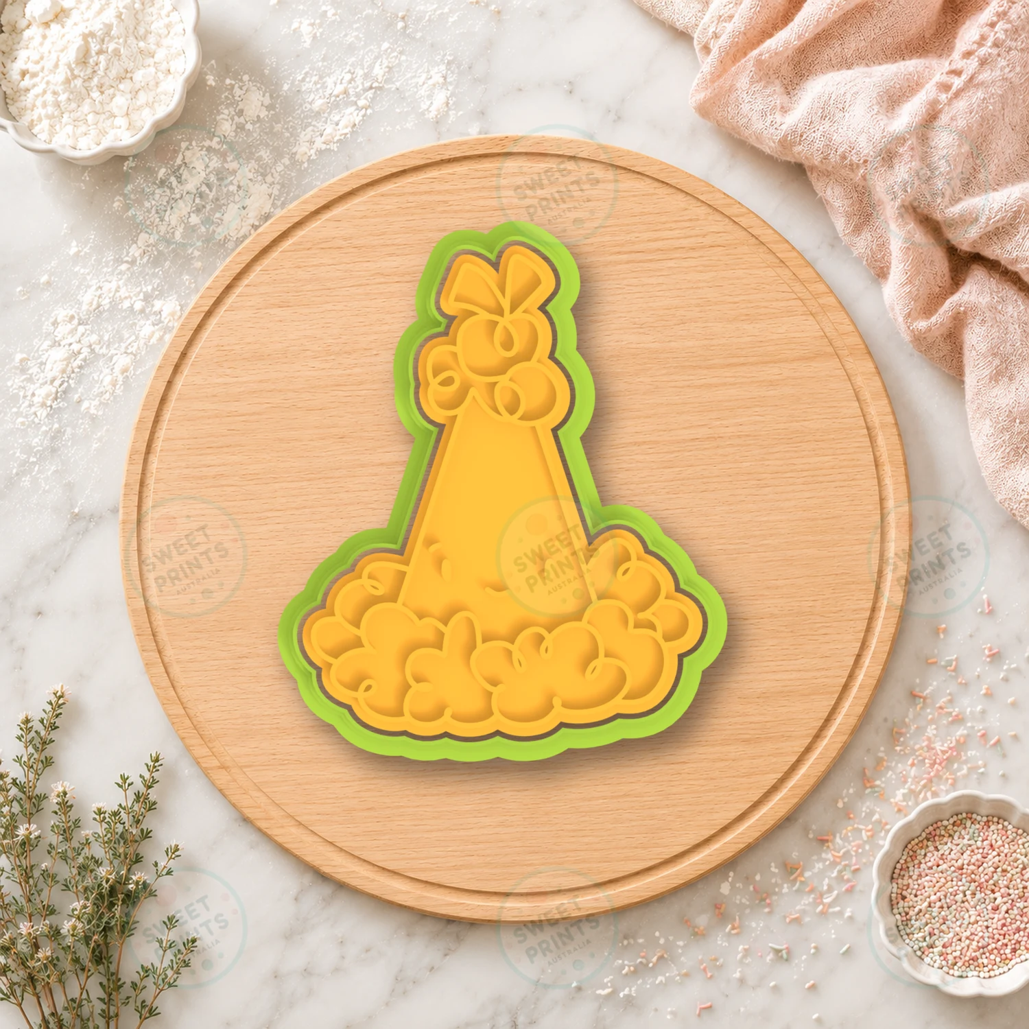 Party Hat Pompom Cookie Cutter & Stamp cookie cutter