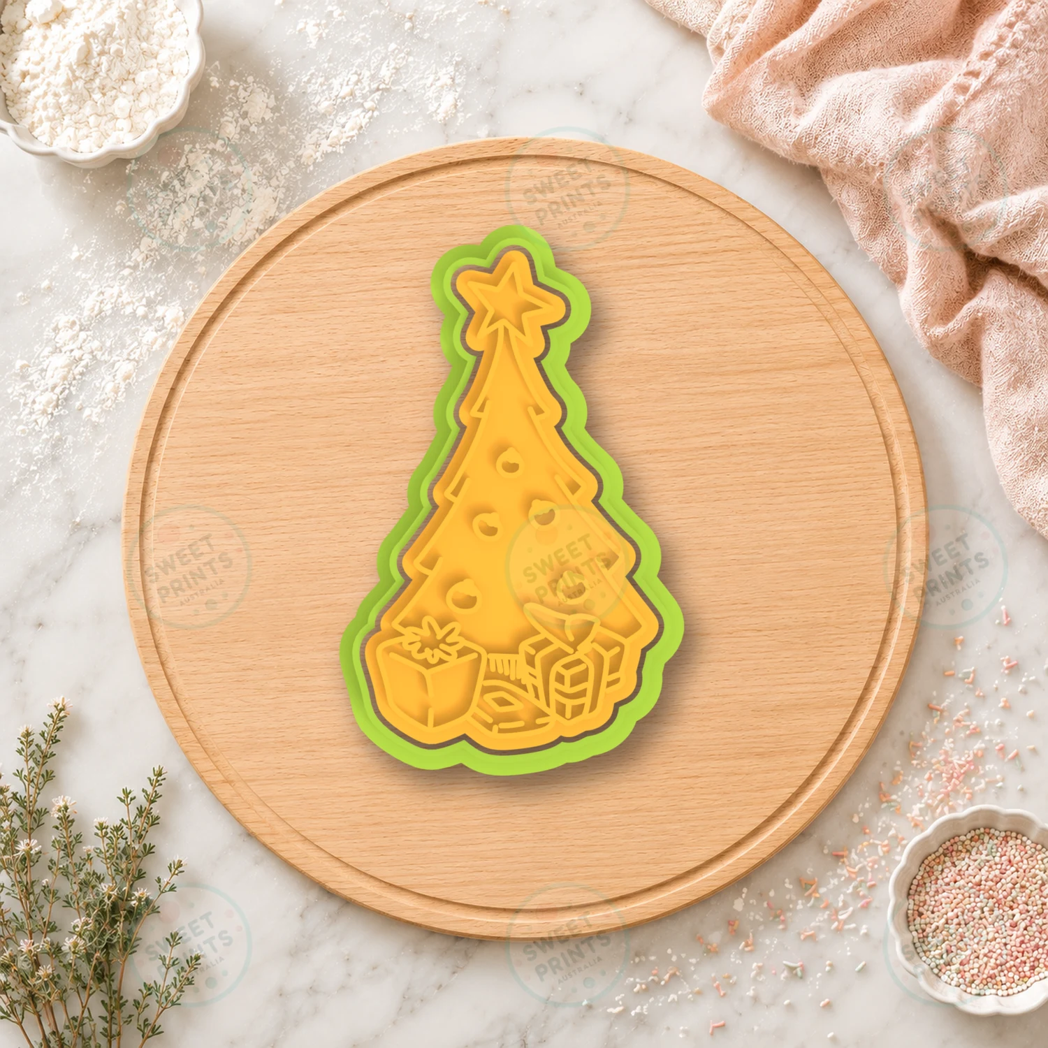Christmas Tree With Gifts Cookie Cutter & Stamp cookie cutter
