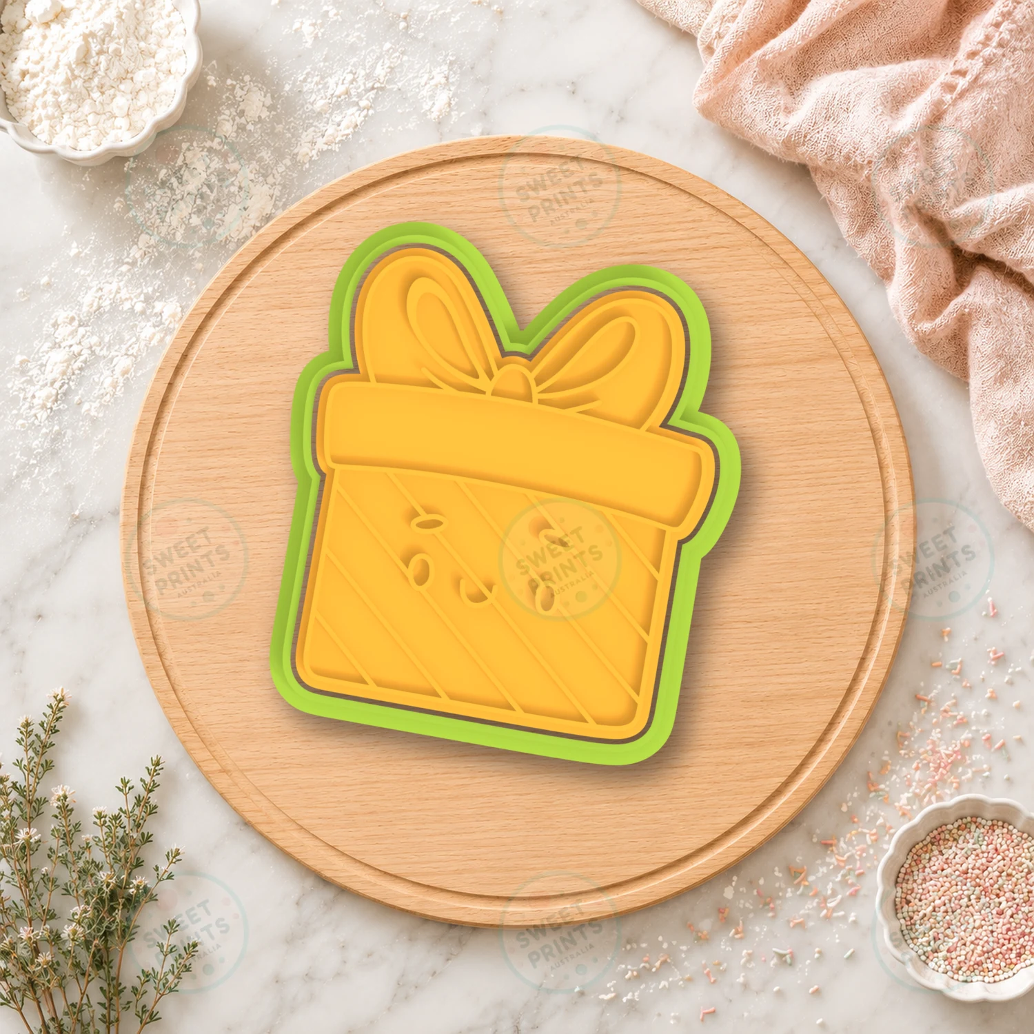 Cute Gift Box Cookie Cutter & Stamp cookie cutter