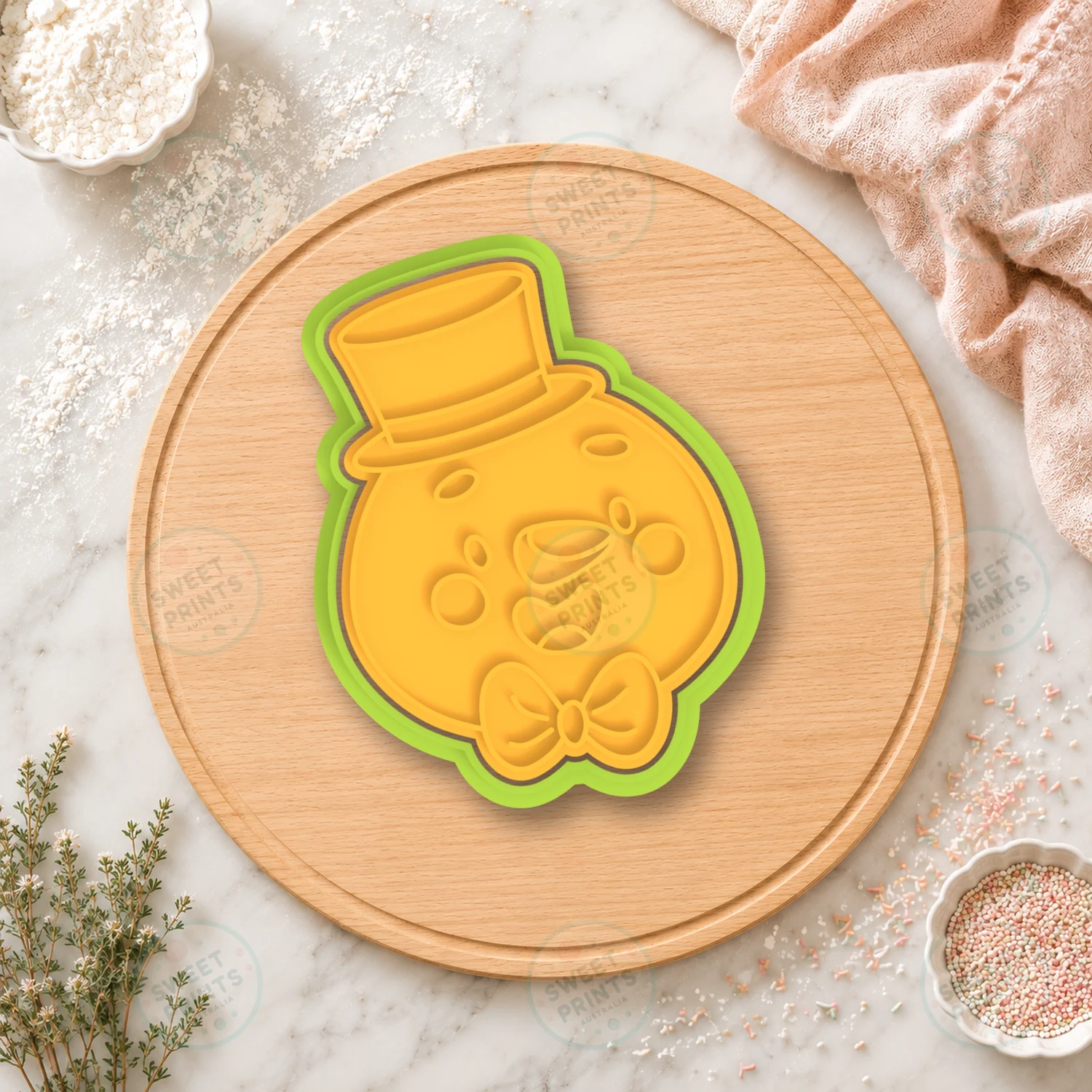 Snowman Face With Top Hat Cookie Cutter & Stamp cookie cutter