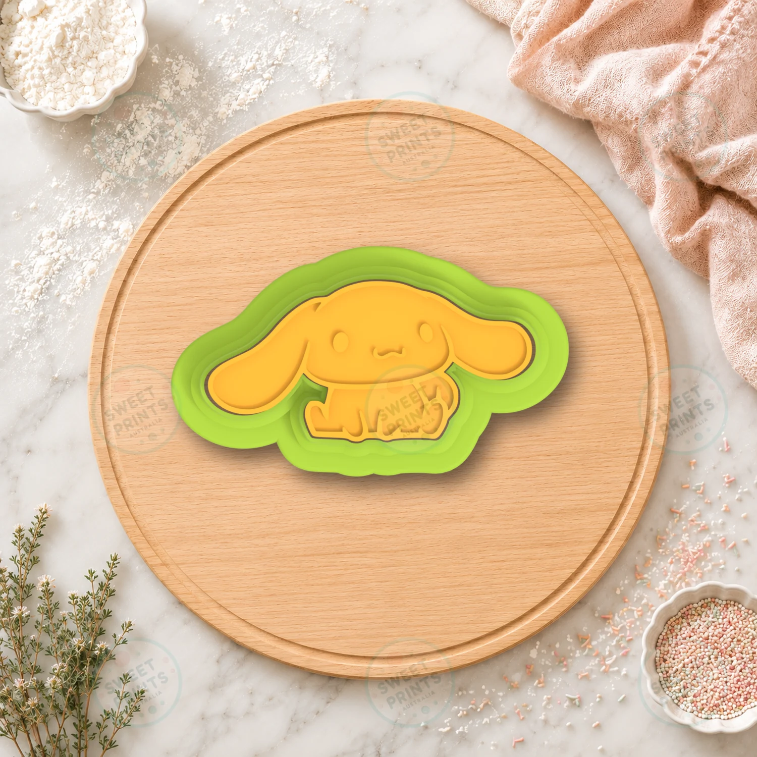 Cinnamon Cookie Cutter & Stamp cookie cutter