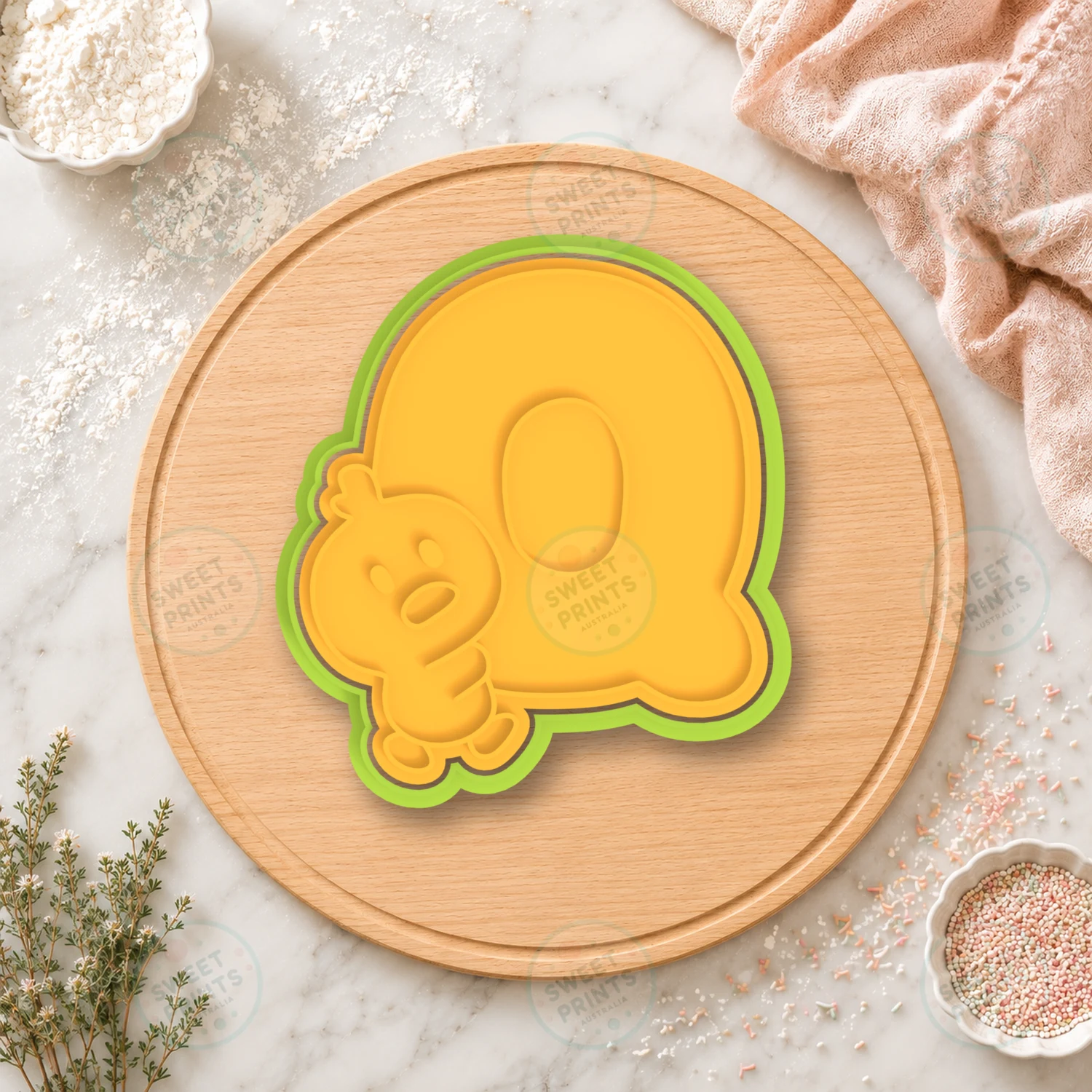 Letter Q Chick Cookie Cutter & Stamp cookie cutter