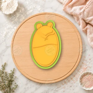 Winnie the Pooh Easter Egg Cookie Cutter & Stamp