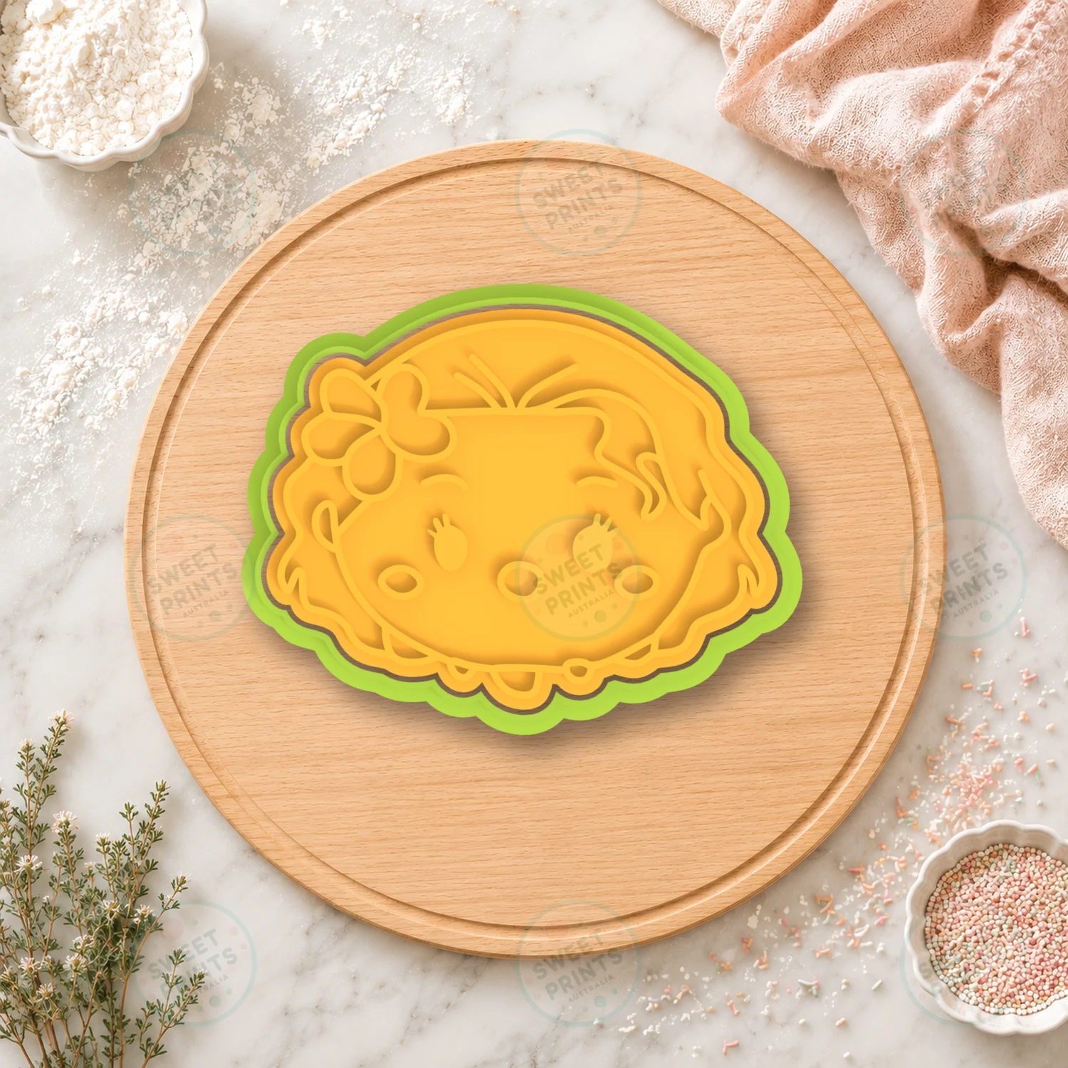 Moana Cookie Cutter & Stamp cookie cutter