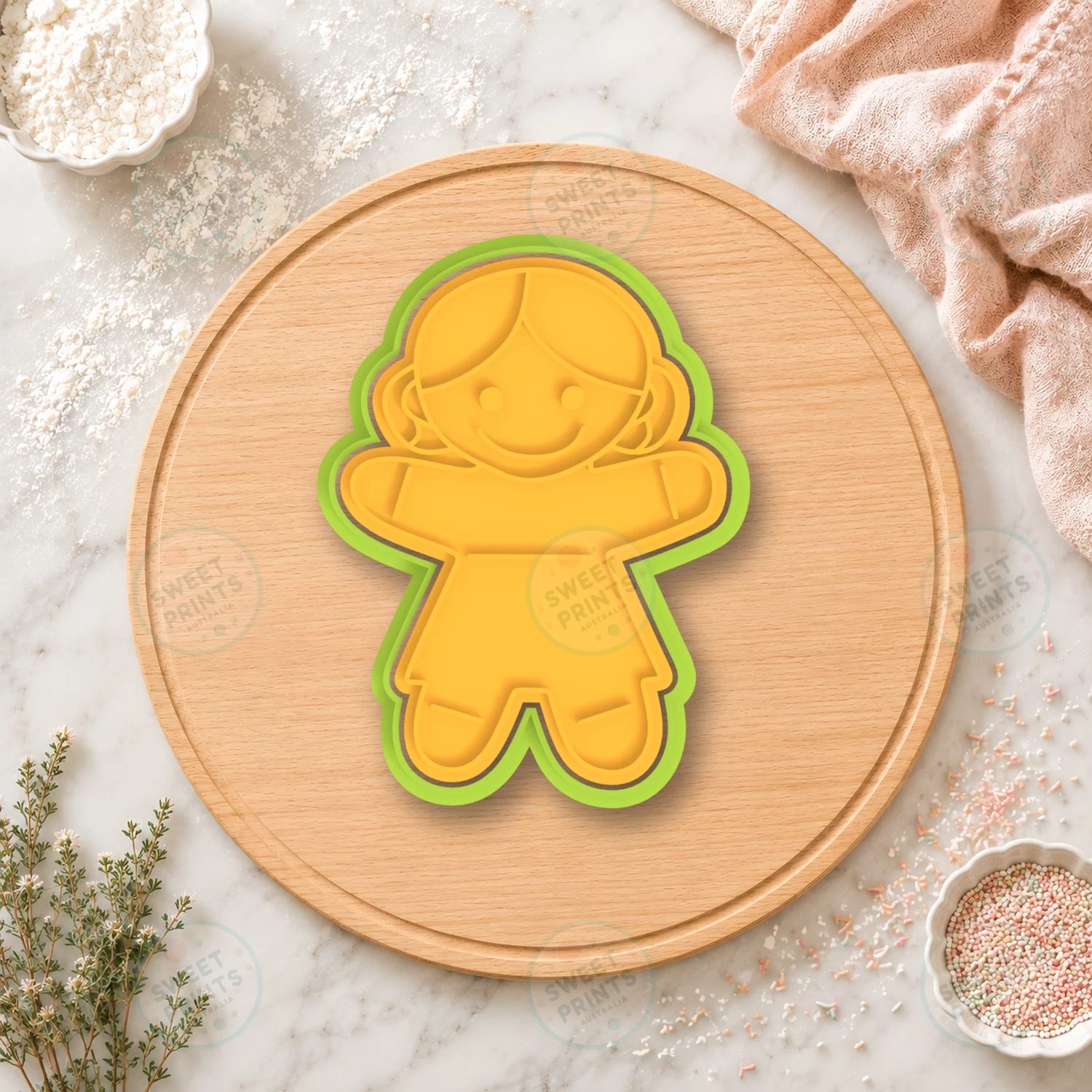 Princess Leia Gingerbread Man Cookie Cutter & Stamp cookie cutter