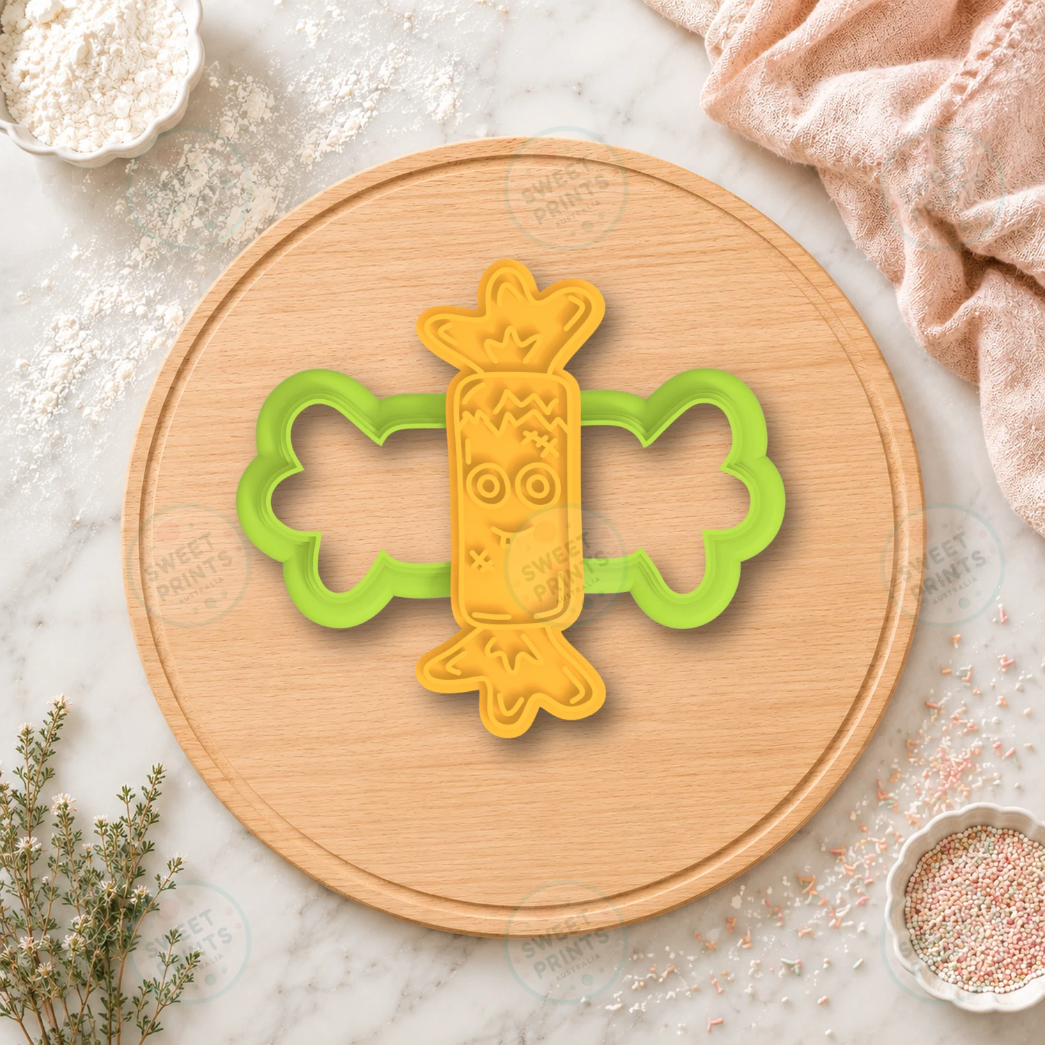 Wrapped Candy 2 Cookie Cutter & Stamp cookie cutter