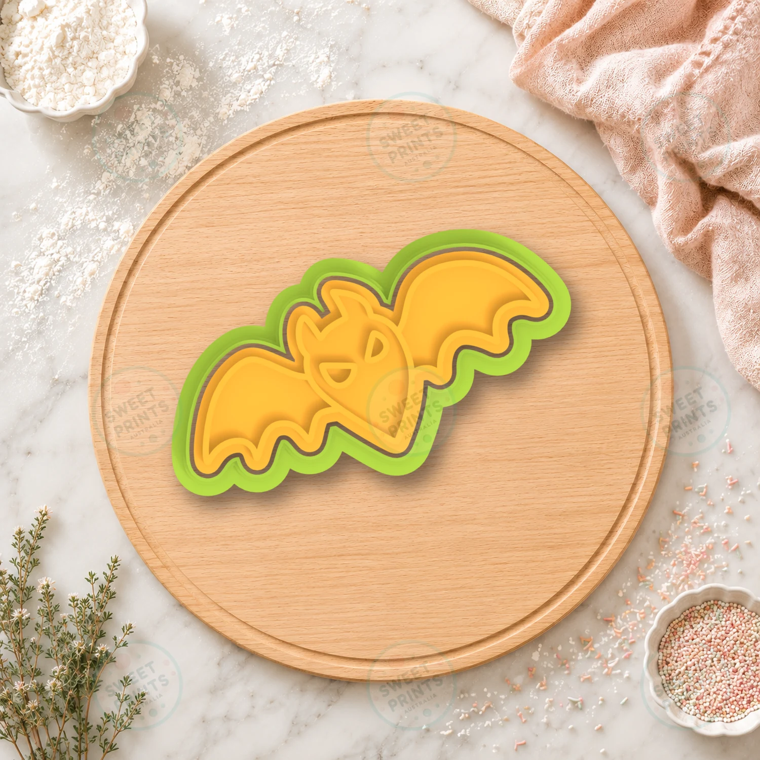 Flying Bat Cookie Cutter & Stamp cookie cutter
