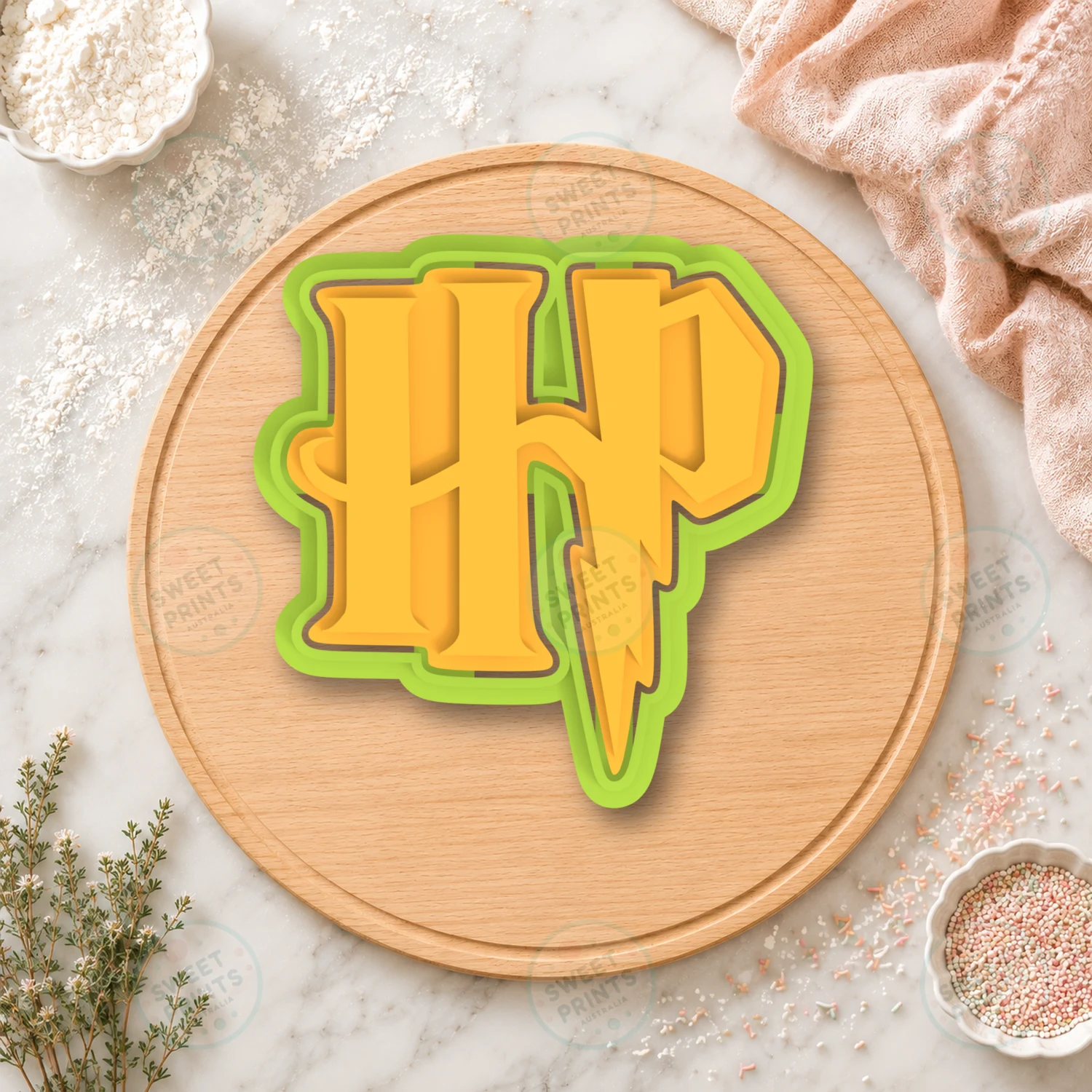 Harry Potter Hp Monogram Cookie Cutter & Stamp cookie cutter