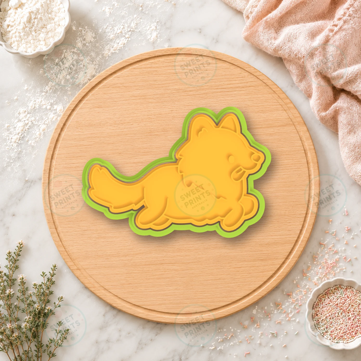 Husky Puppy Running Cookie Cutter & Stamp cookie cutter