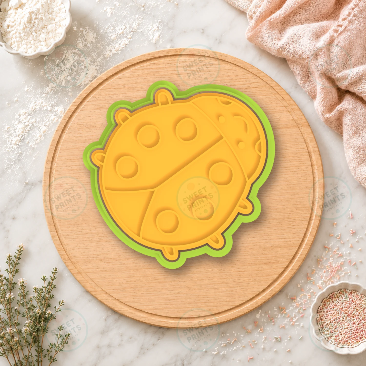 Ladybug Cookie Cutter & Stamp cookie cutter