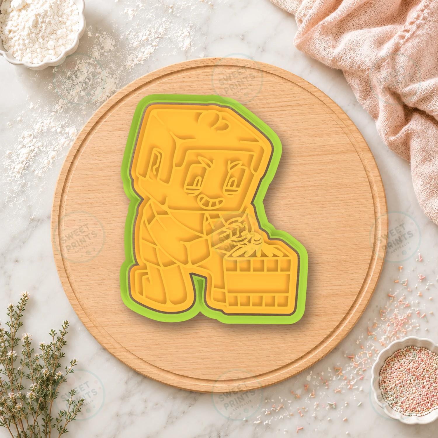 Minecraft Steve Mining Cookie Cutter & Stamp cookie cutter