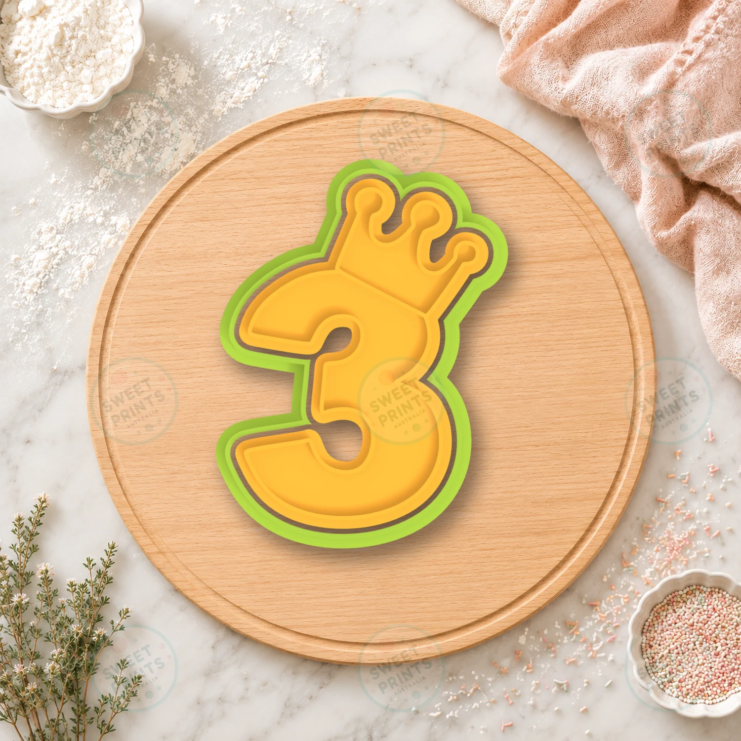 Number 3 With Crown Cookie Cutter & Stamp cookie cutter