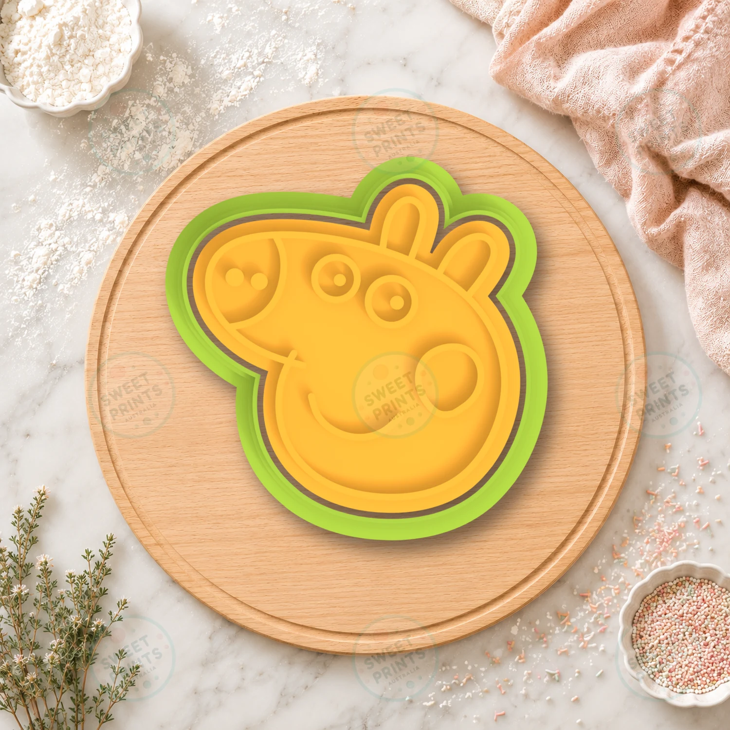 George Pig Head Cookie Cutter & Stamp cookie cutter