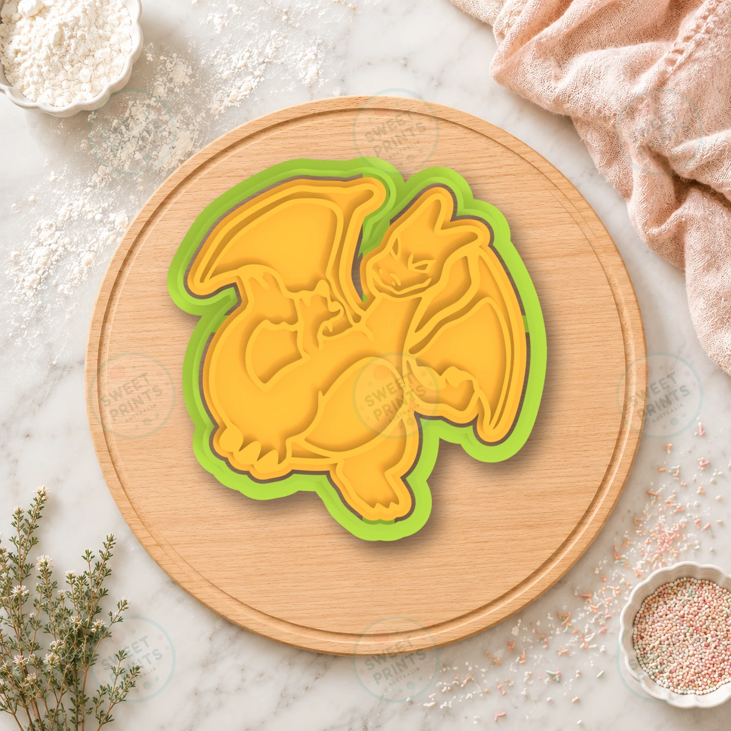 Charizard Cookie Cutter & Stamp cookie cutter