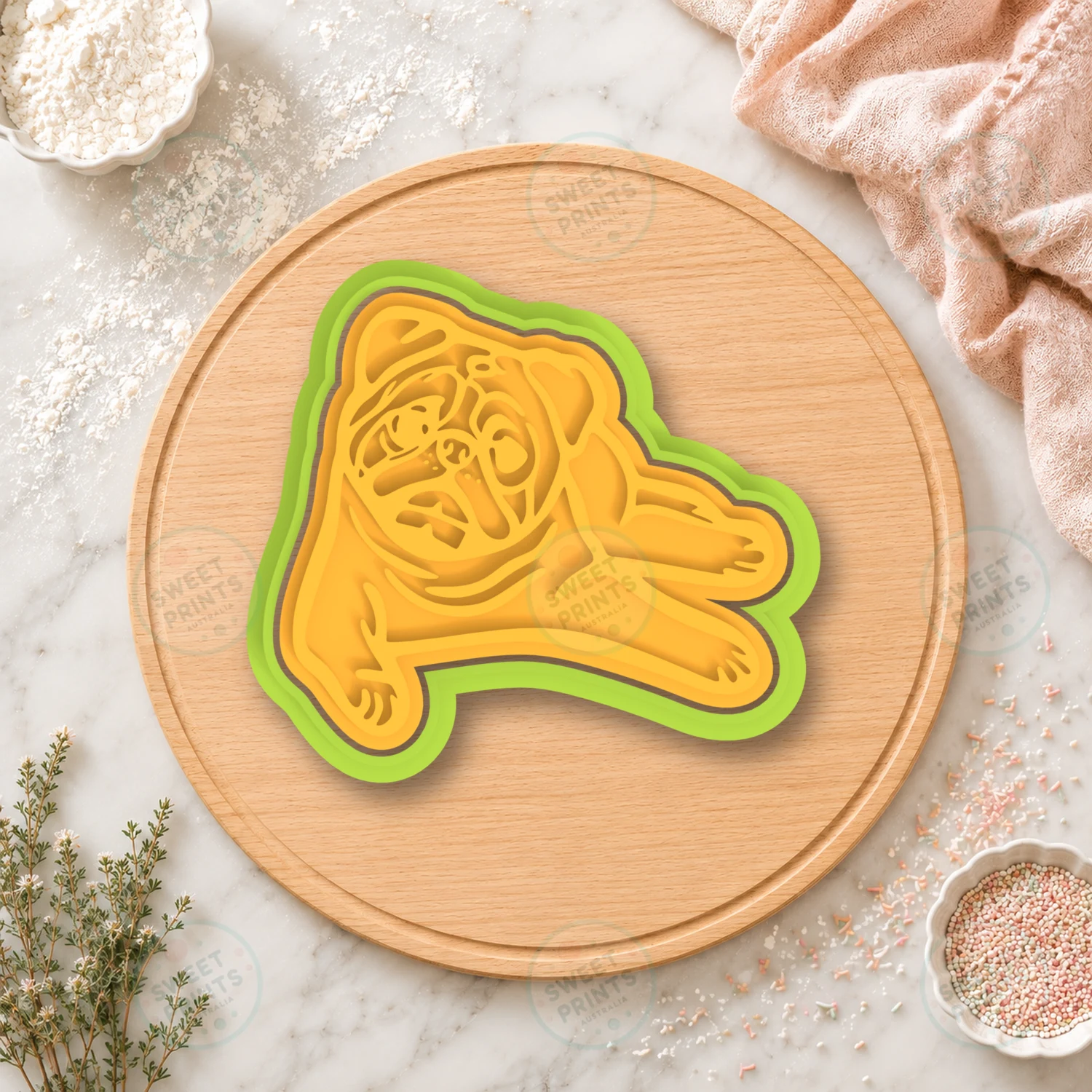 Pug Lying Down Cookie Cutter & Stamp cookie cutter
