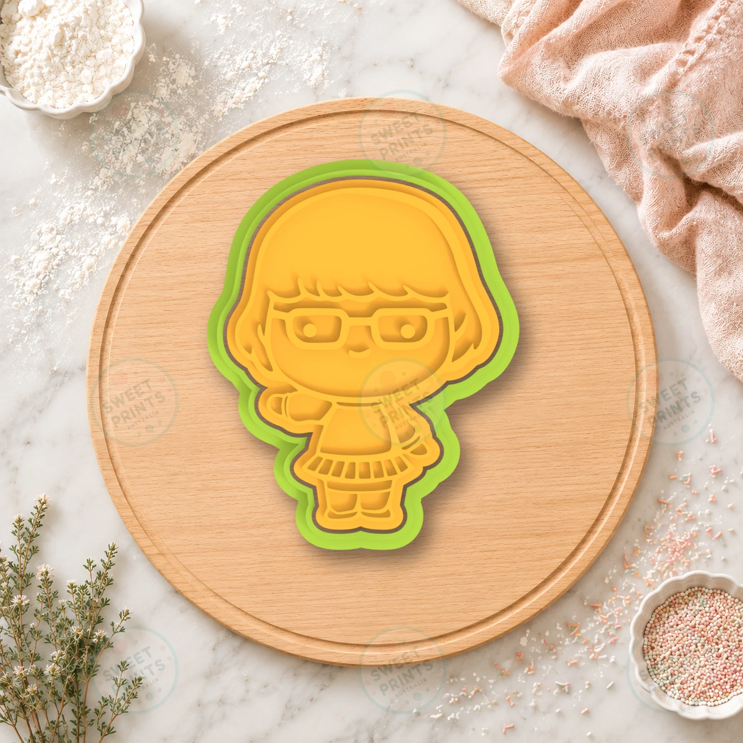 Chibi Velma Cookie Cutter & Stamp cookie cutter