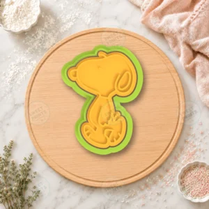 Snoopy Sitting 1 Cookie Cutter & Stamp
