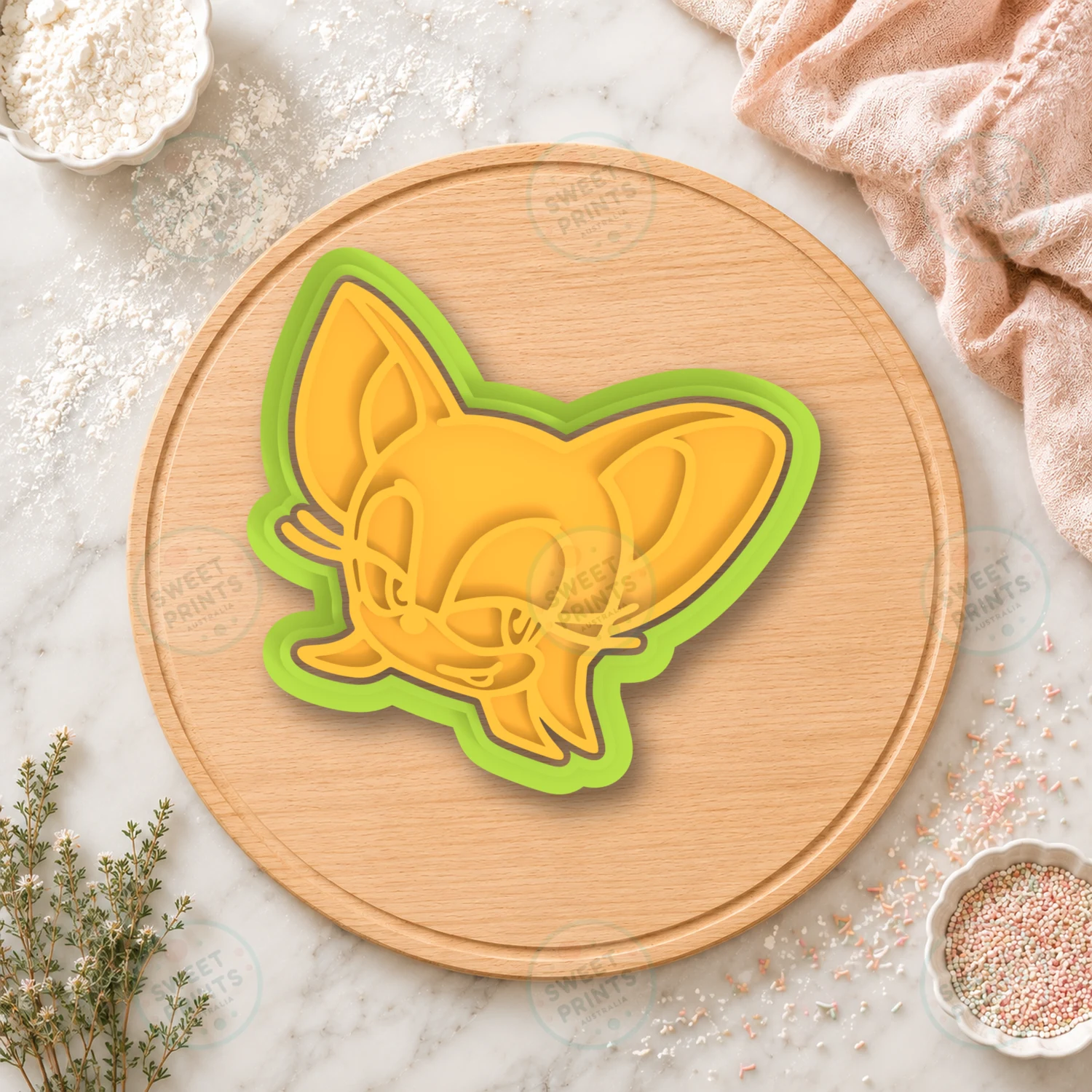 Rouge The Bat 1 Cookie Cutter & Stamp cookie cutter