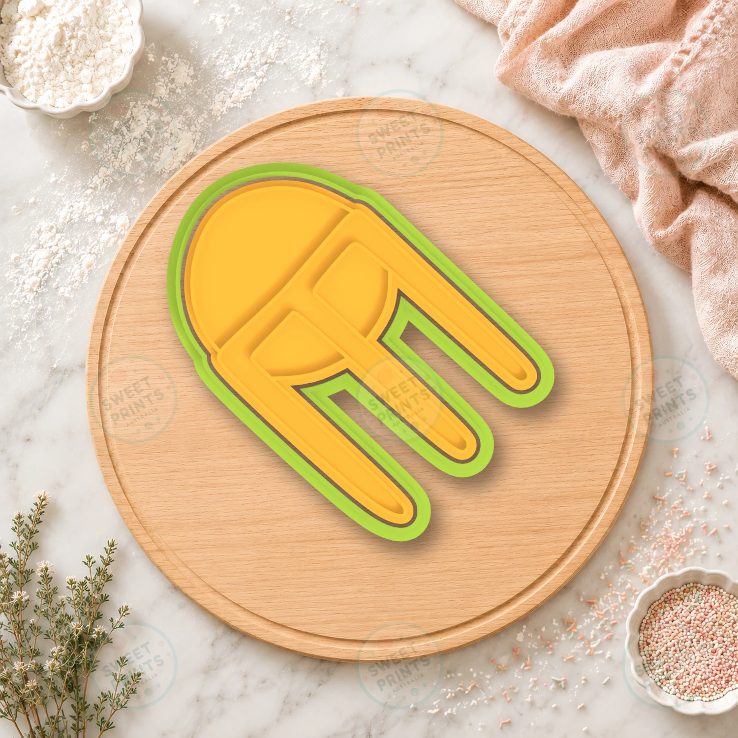 Alien Claw Cookie Cutter & Stamp cookie cutter