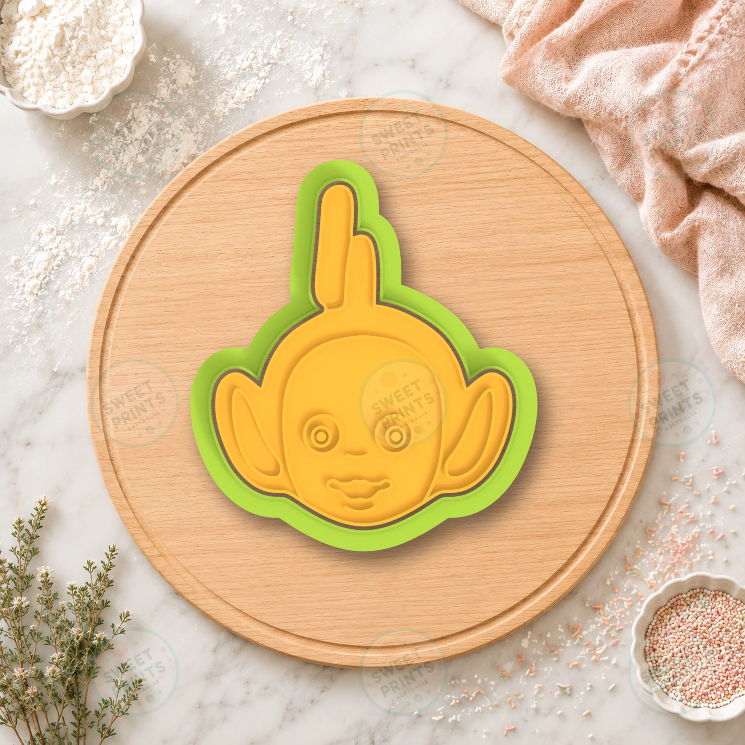 Laa Laa Cookie Cutter & Stamp cookie cutter