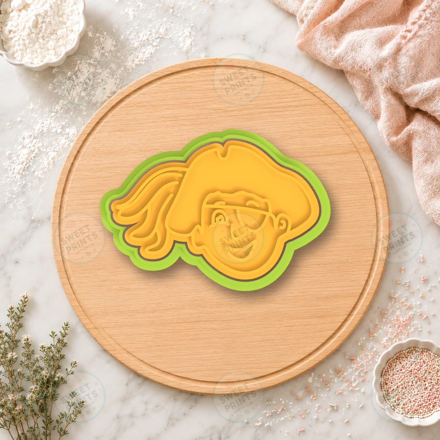 Wiggles Character With Glasses Cookie Cutter & Stamp cookie cutter