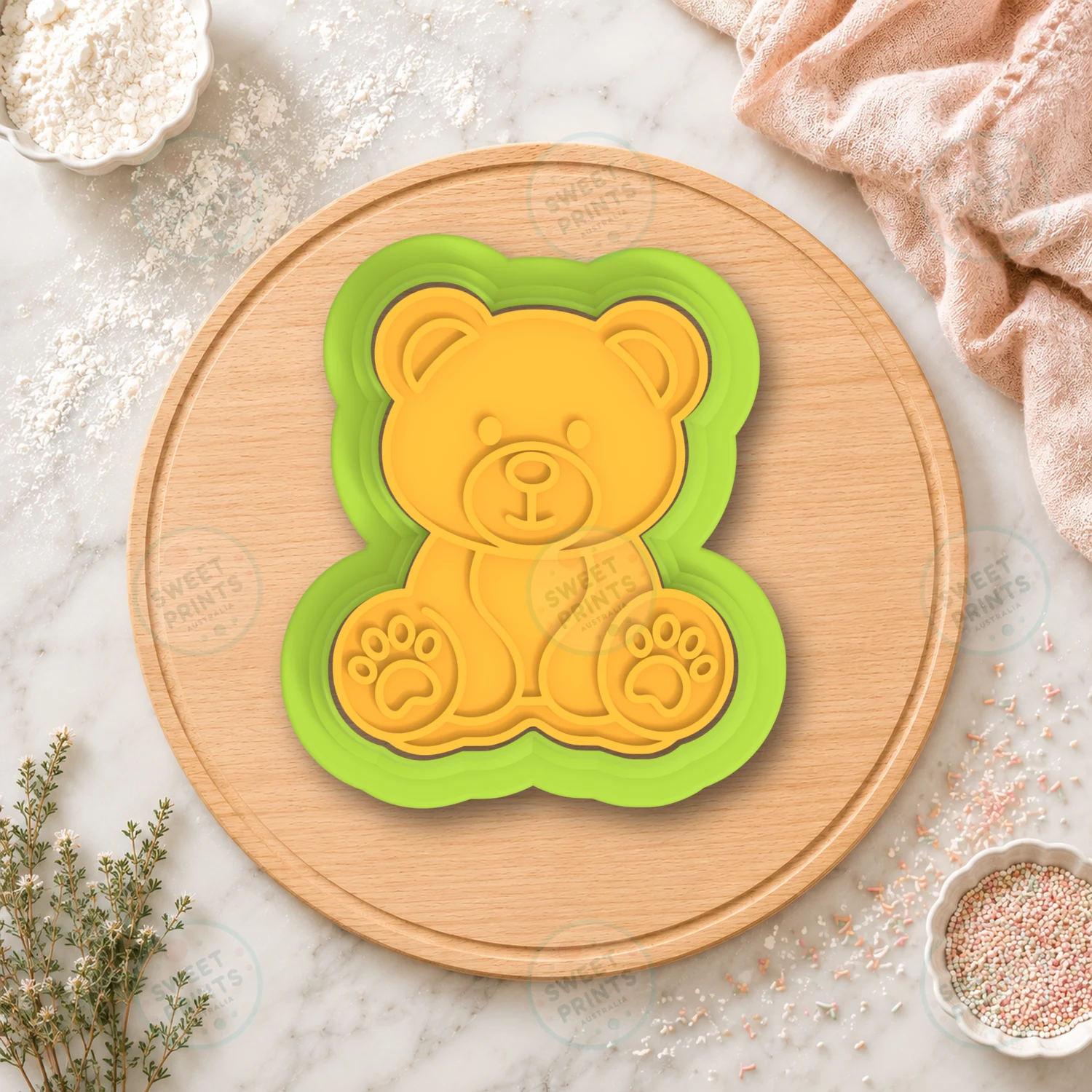 Bear Cookie Cutter & Stamp cookie cutter