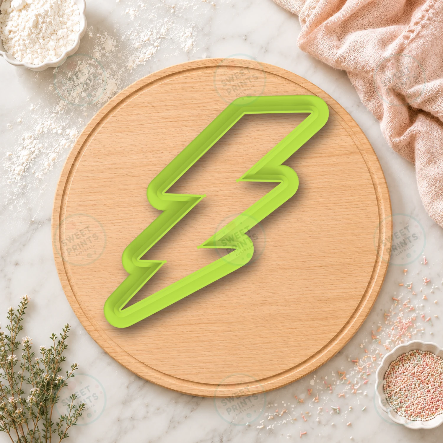 Lightning Bolt Cookie Cutter cookie cutter