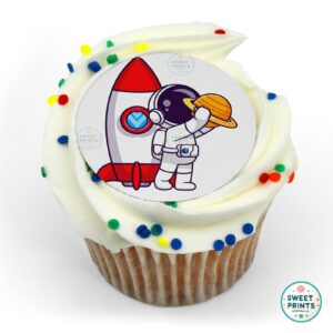 space astronaut rocket o