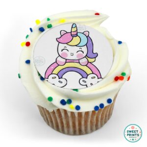 unicorn on rainbow o